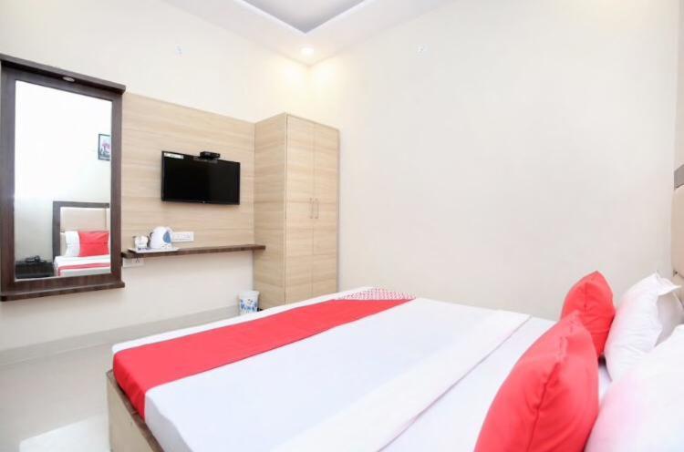 Forever Inn Hotel Near Golden Temple Amritsar Esterno foto